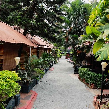 Kerala Bamboo House Hotel Varkala Kültér fotó
