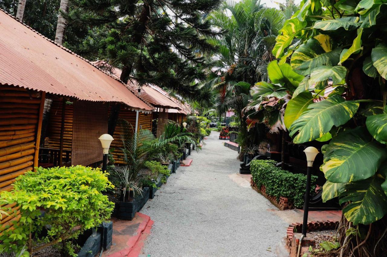 Kerala Bamboo House Hotel Varkala Kültér fotó